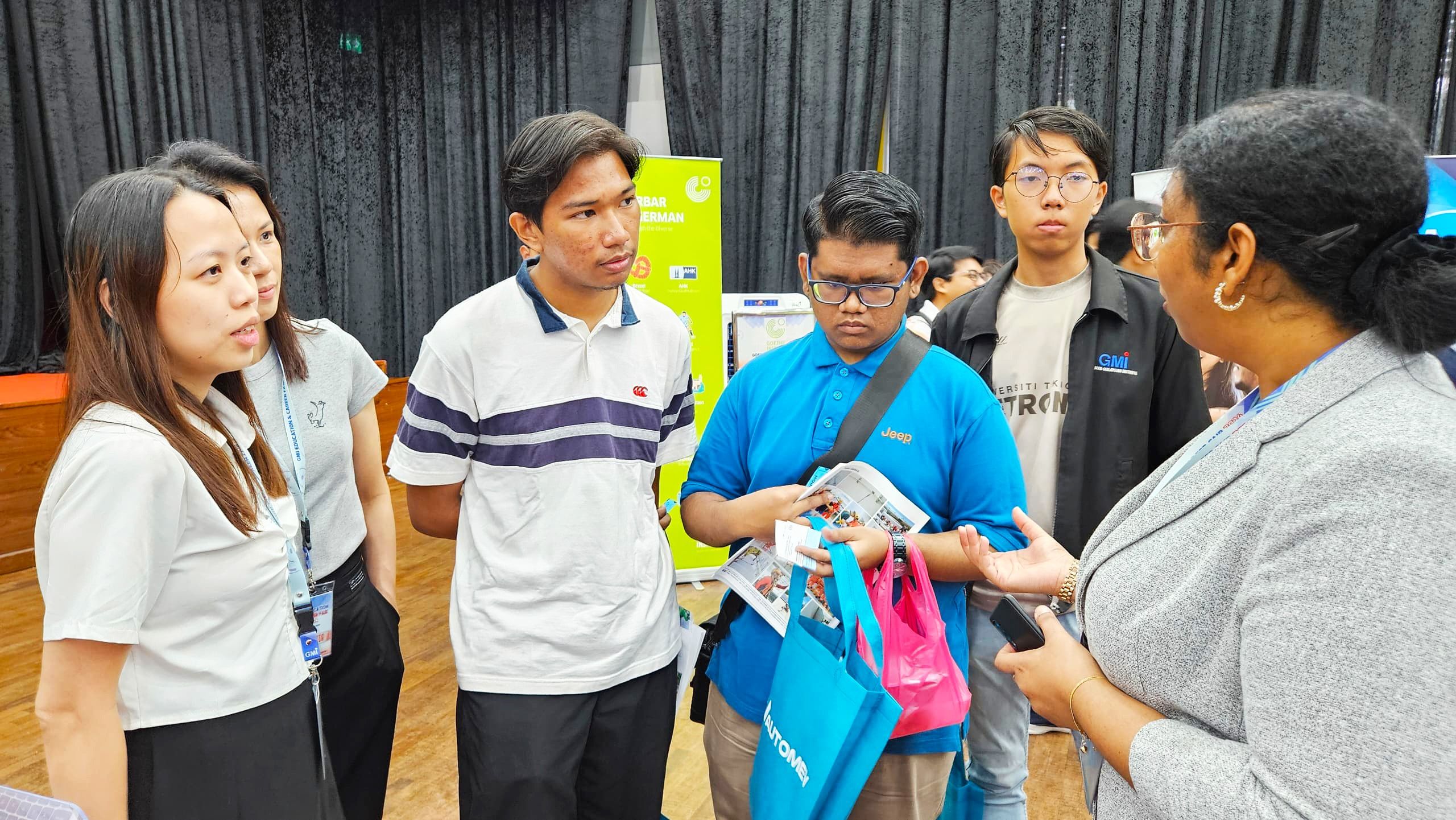 gmi-career-fair-2024-connecting-talent-image-4.jpg