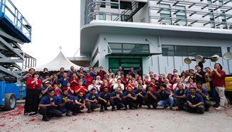 TTL以繁荣的农历新年庆祝活动迎接蛇年